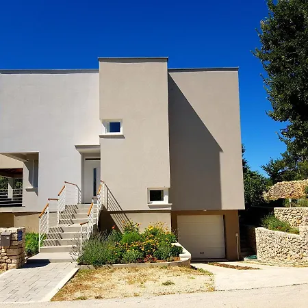 Duboka Draga House