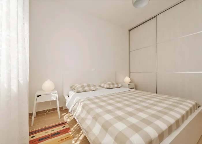 Duboka Draga House *